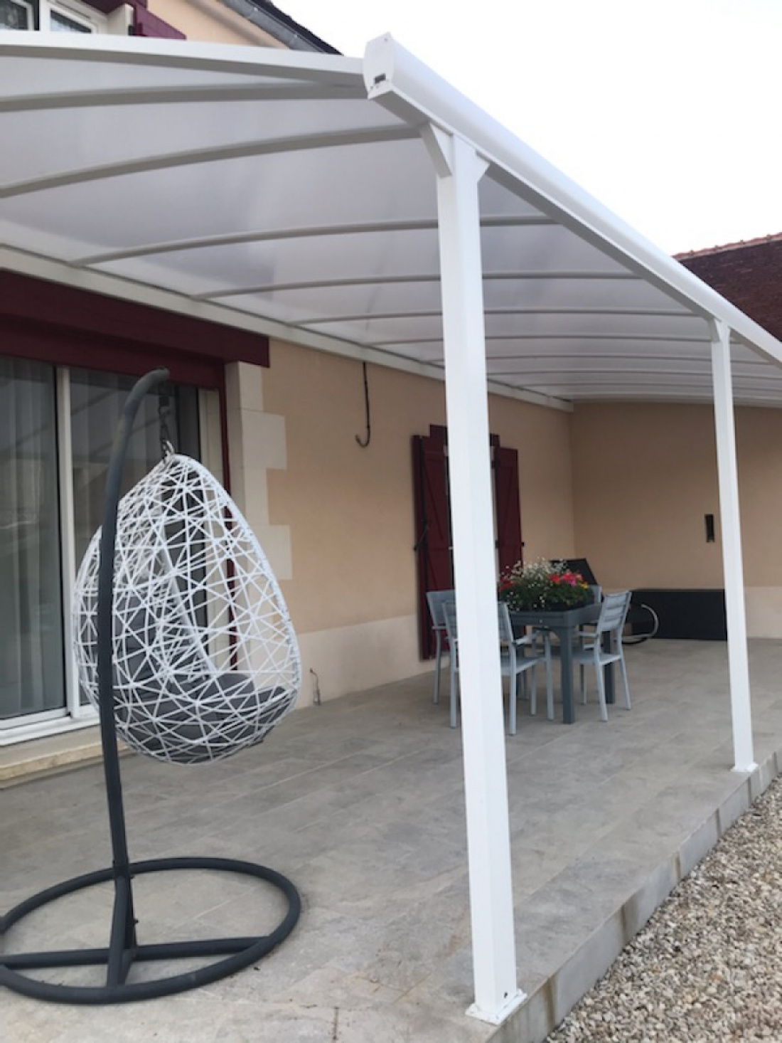 Une toiture de terrasse pour finaliser le nouvel extérieur