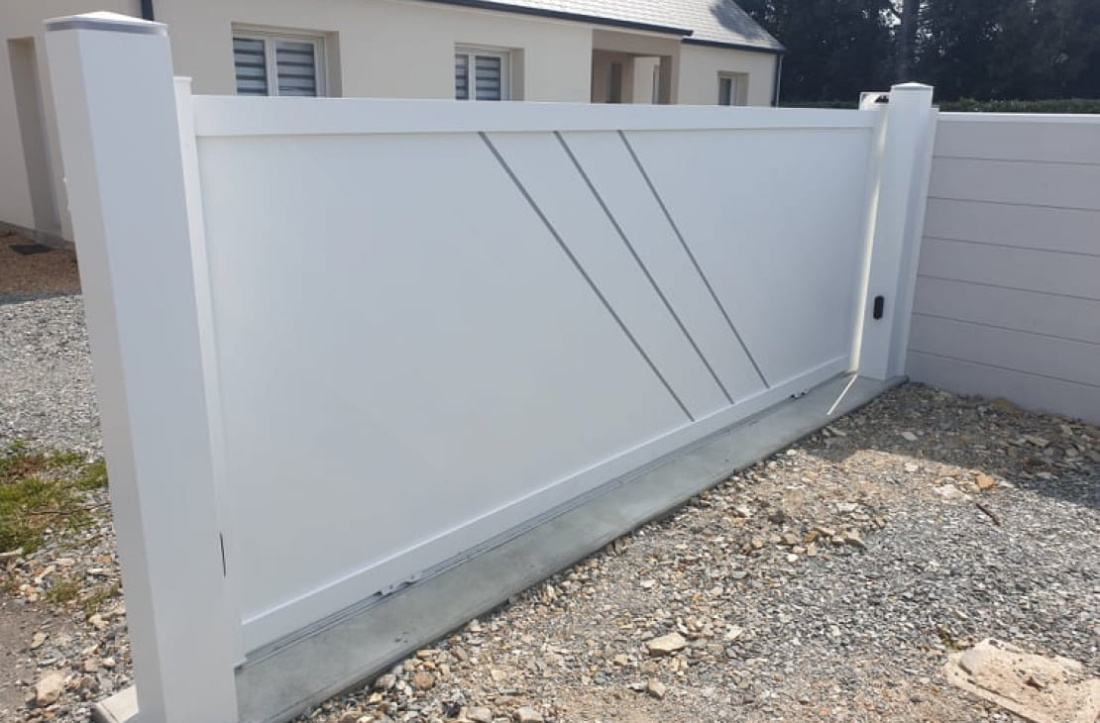 Portail PVC Alu blanc